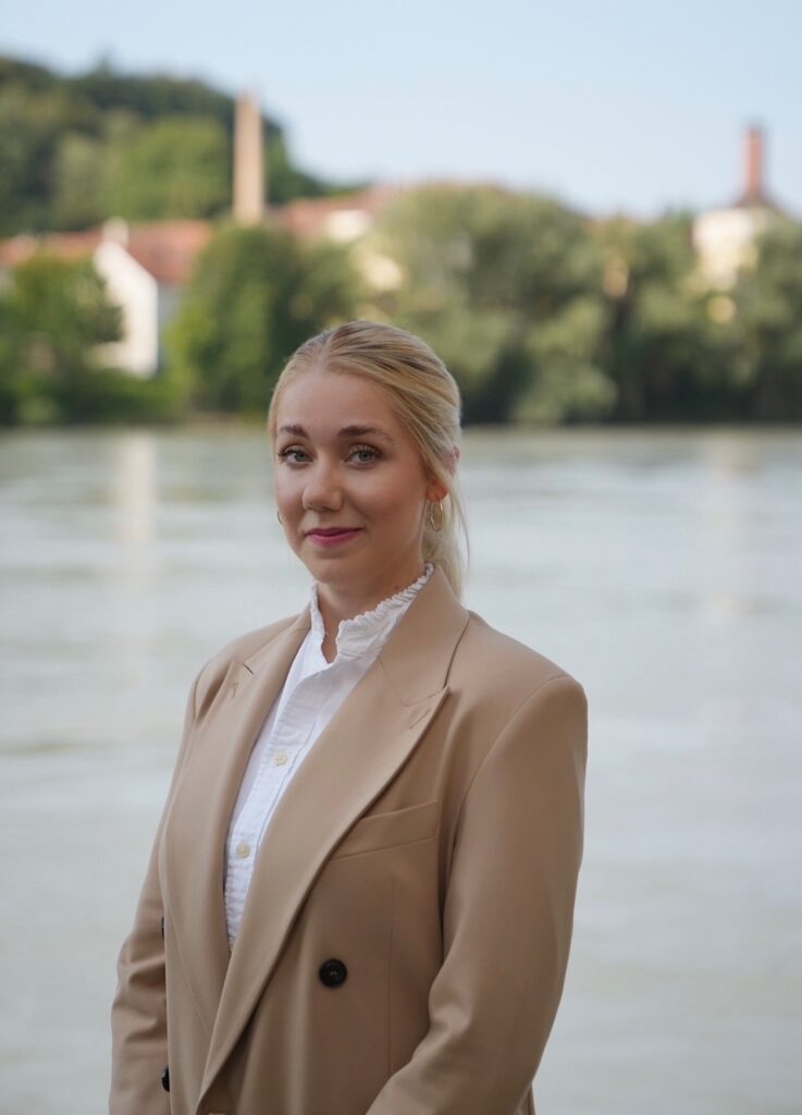 Laura Erdmann